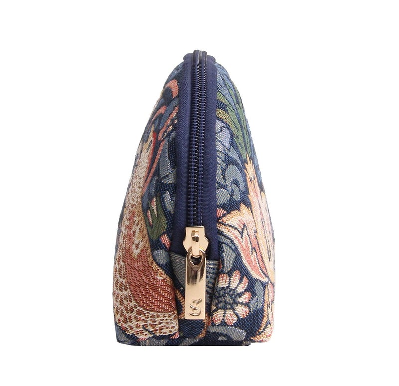 سينار حقيبة مستحضرات التجميل المزخرفة من Signare حقيبة مكياج لأدوات الزينة للنساء مع William Morris Blue Strawberry Thief (COSM-STBL) - Image 4